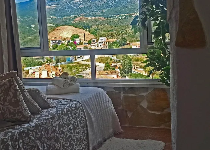 Entre Montana Y Playa Fuengirola