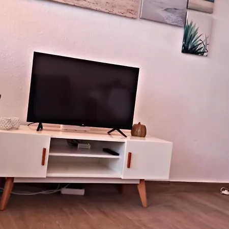 Appartement Entre Montana Y Playa *